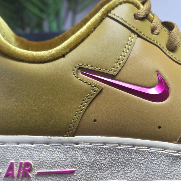 Nike Air Force 1 Jewel 'Just Do It Bronzine' maat 40