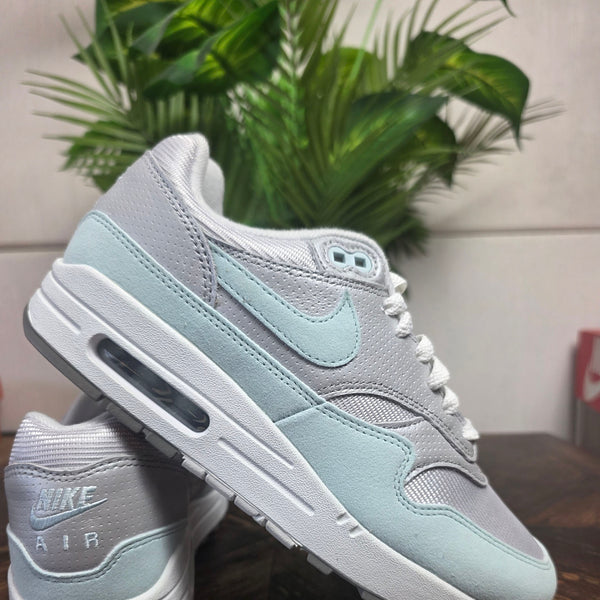 Nike Air Max 1 '87 Glacier Blue maat 40