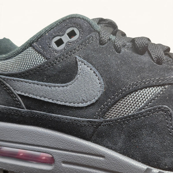 Nike Air Max 1 "Anthracite Bred"