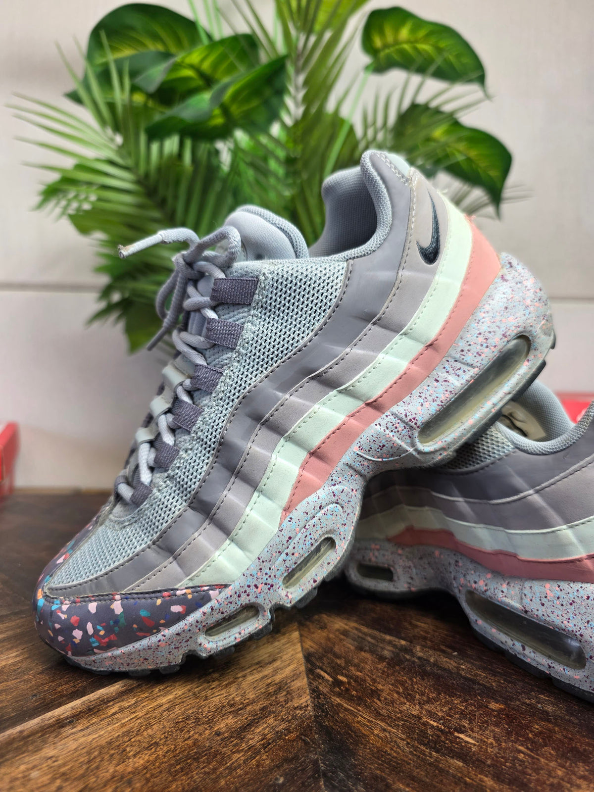 Nike Air Max 95 Confetti maat 41