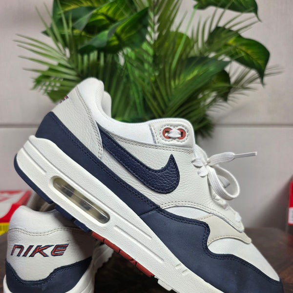 Nike Air Max 1 Rugged Obsidian | maat 44,5