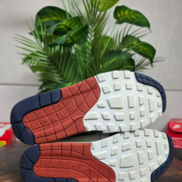 Nike Air Max 1 Rugged Obsidian | maat 44,5