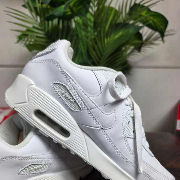 Nike Air Max 90 Triple White LTR maat 40