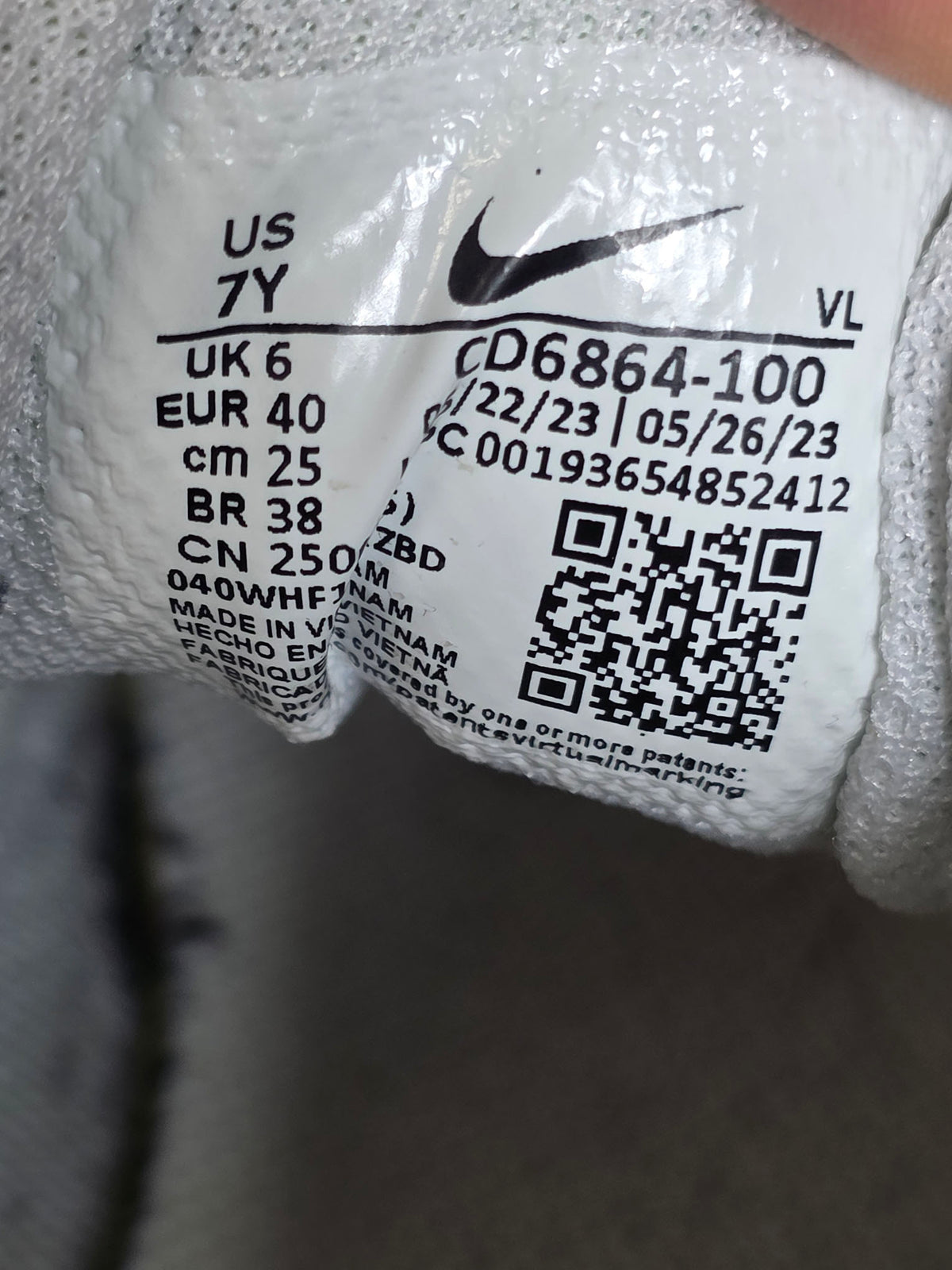 Nike Air Max 90 Triple White LTR maat 40
