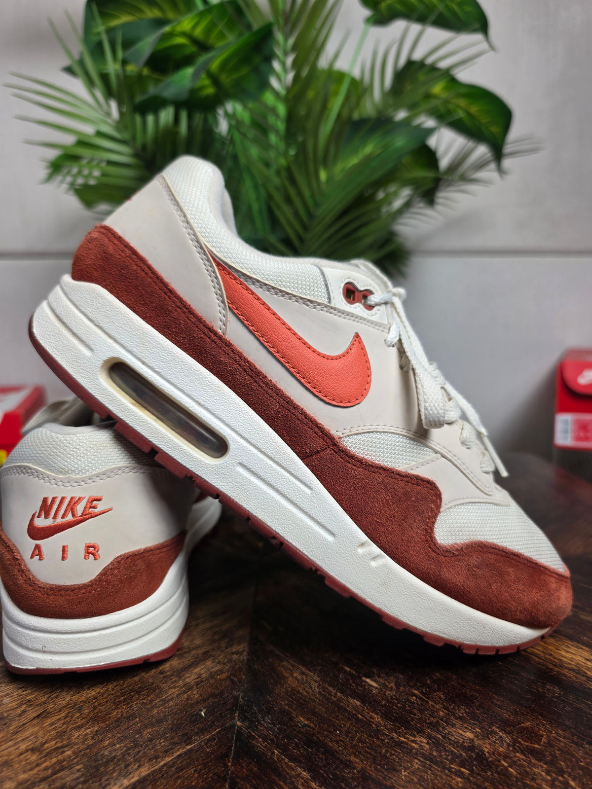 Nike Air Max 1 Mars Stone | maat 43
