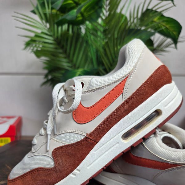 Nike Air Max 1 Mars Stone | maat 43