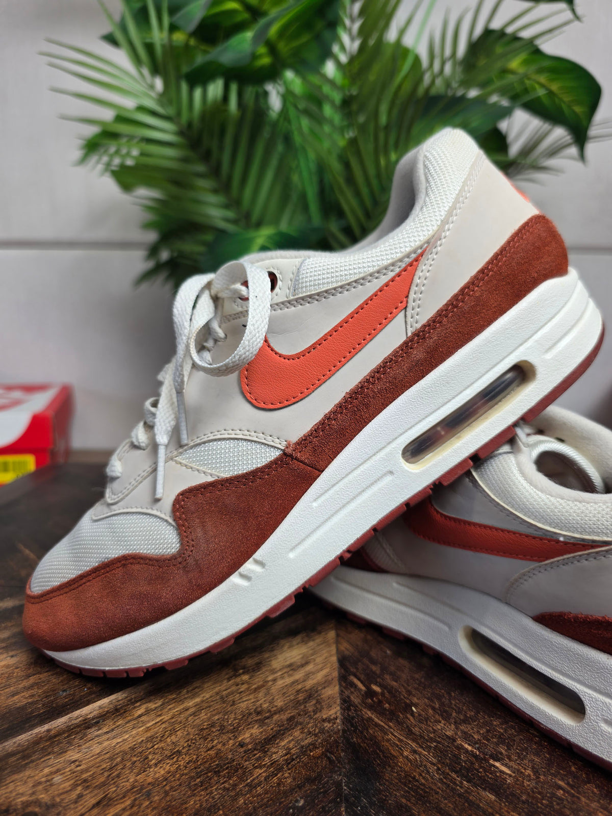 Nike Air Max 1 Mars Stone | maat 43
