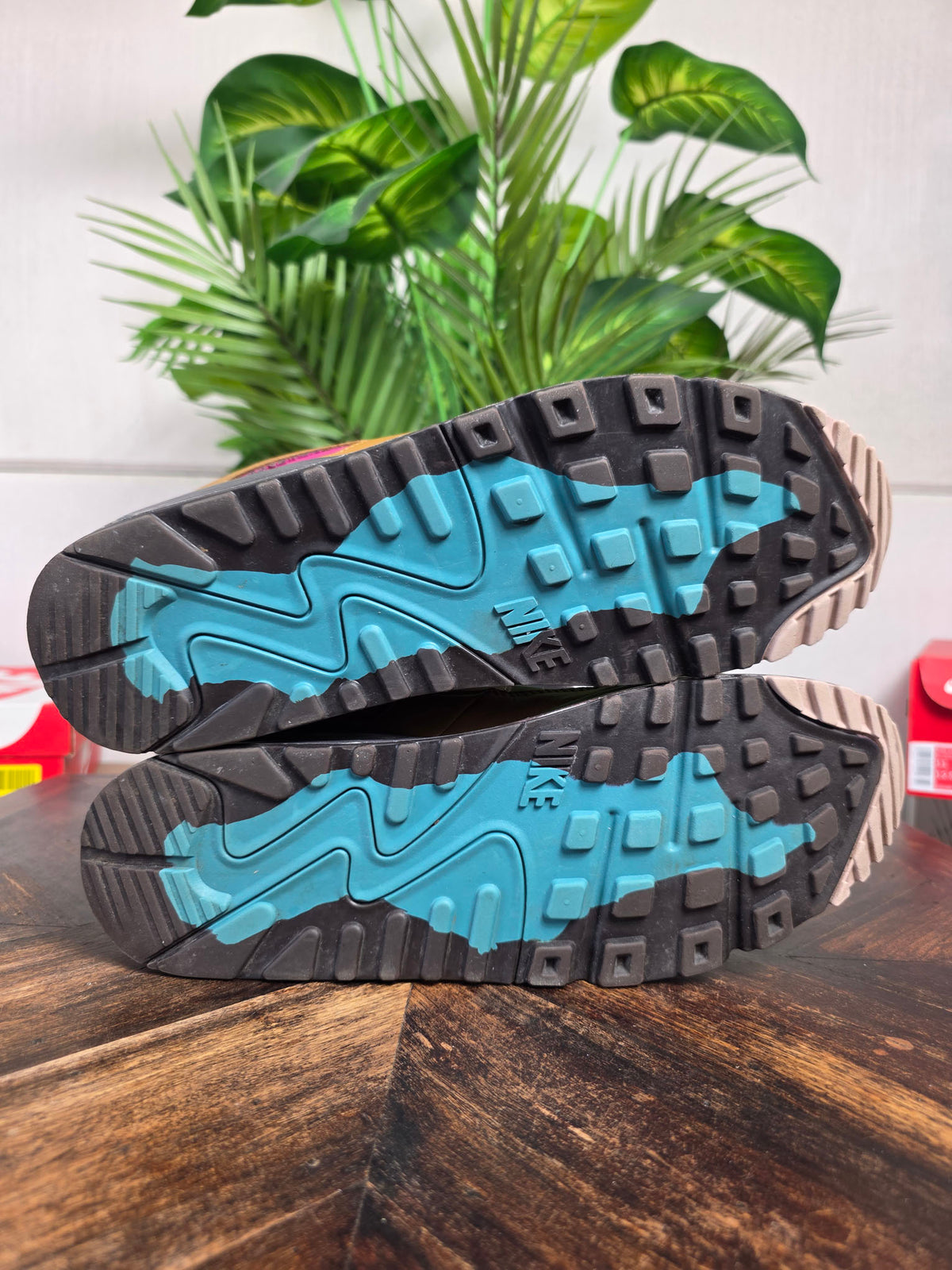 Nike Air Max 90 Gore-Tex "Velvet Brown" | maat 46