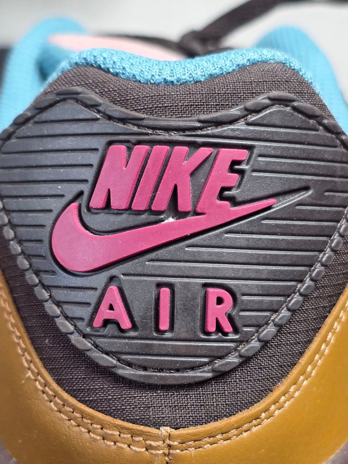 Nike Air Max 90 Gore-Tex "Velvet Brown" | maat 46