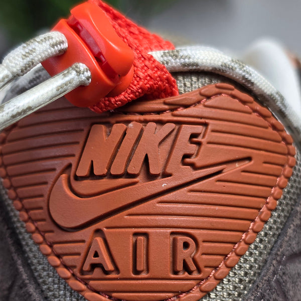 Nike Air Max 90 SE "Baroque Brown" Lace Toggle | maat 40
