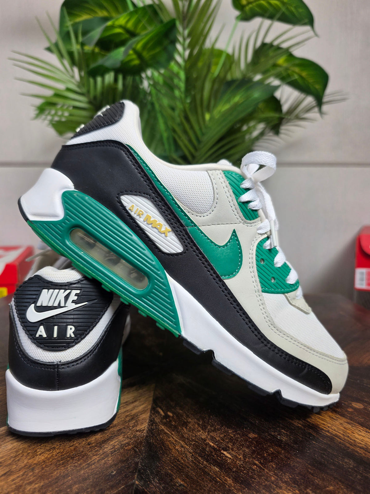 Nike Air Max 90 "White Malachite" | maat 43