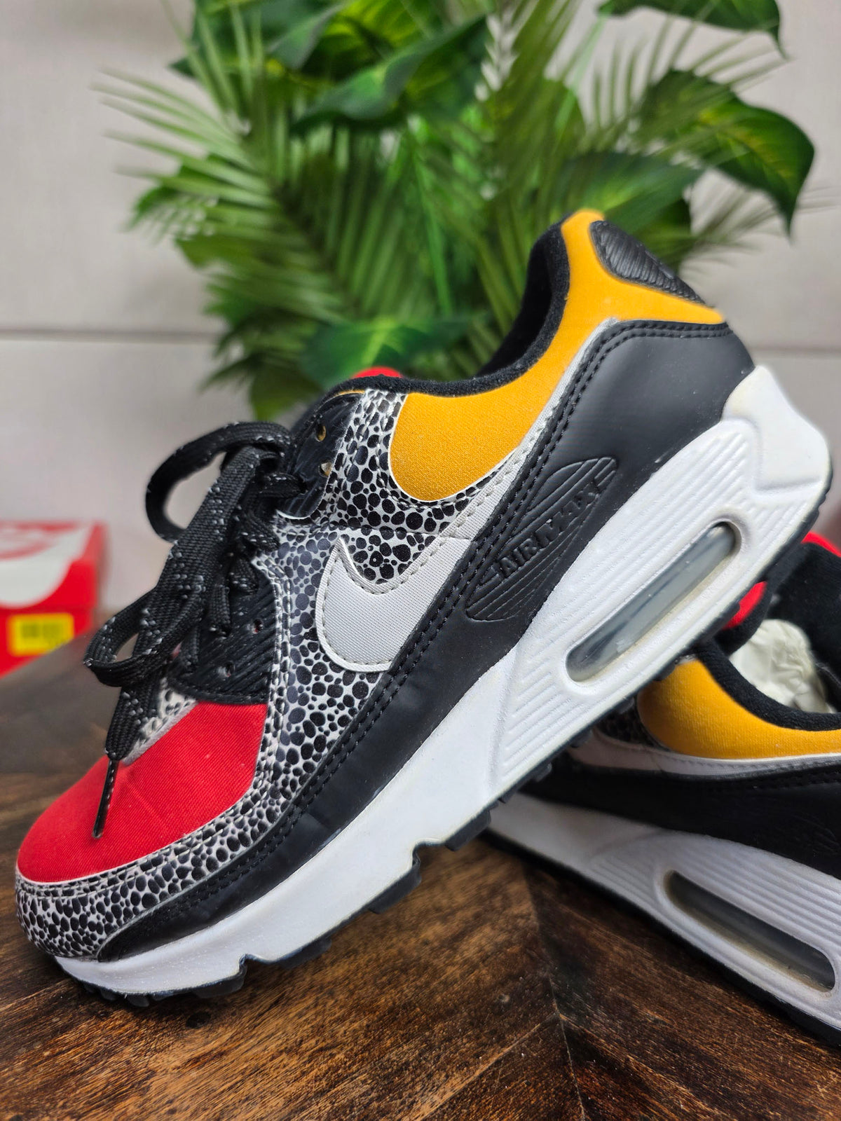 Nike Air Max 90 SE "Safari Chile Red Pollen" | maat 40