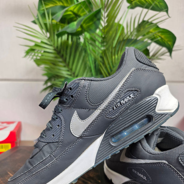 Nike Air Max 90 Grey Reflective Swoosh | maat 46