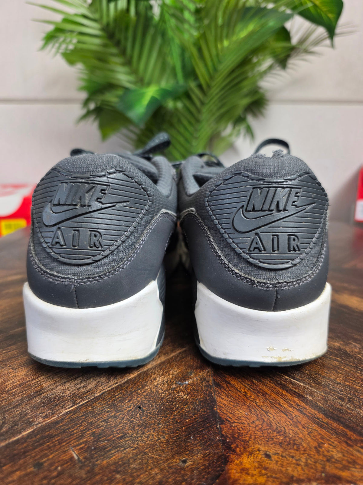 Nike Air Max 90 Grey Reflective Swoosh | maat 46