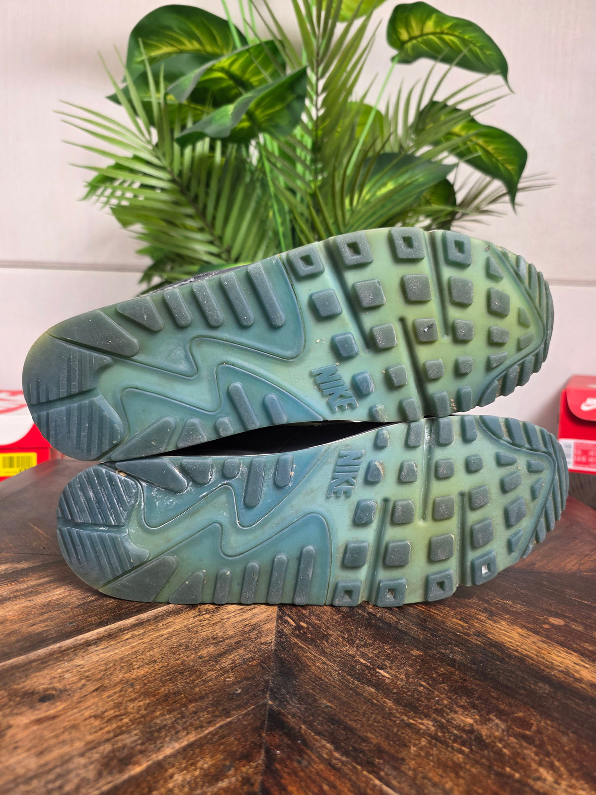 Nike Air Max 90 Grey Reflective Swoosh | maat 46