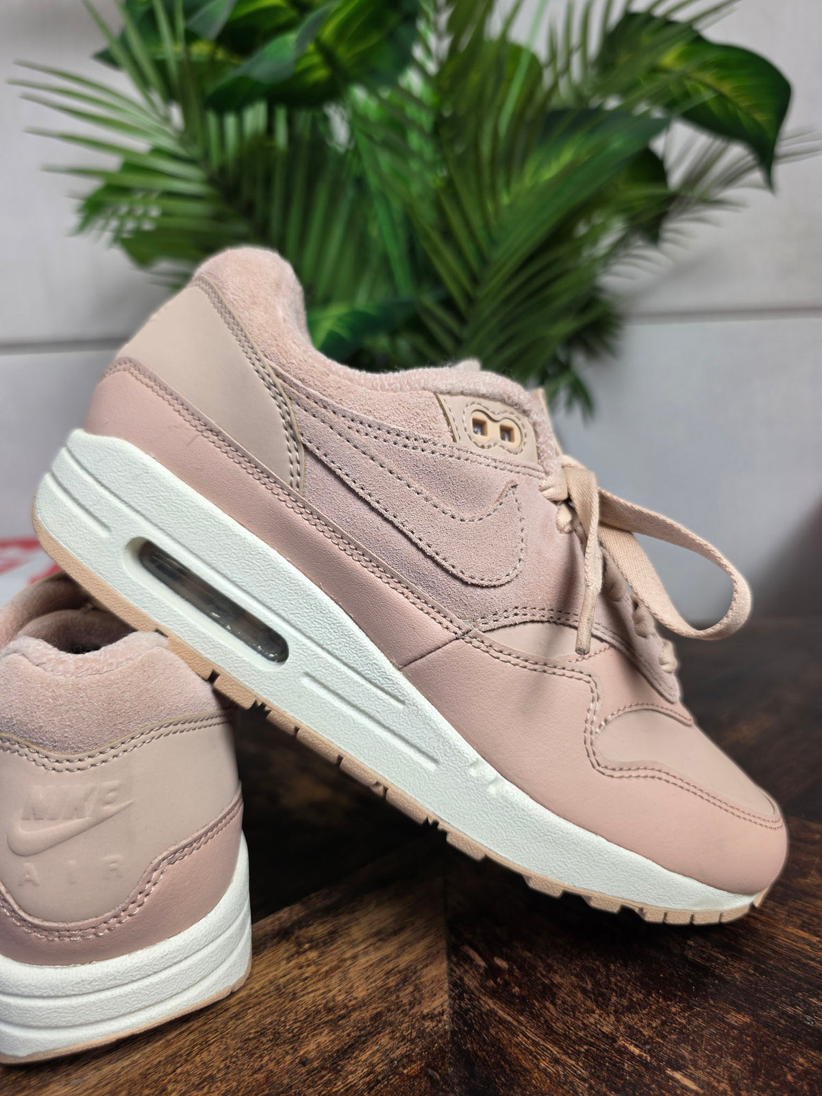 Nike Air Max 1 PRM Bio Beige | maat 37,5