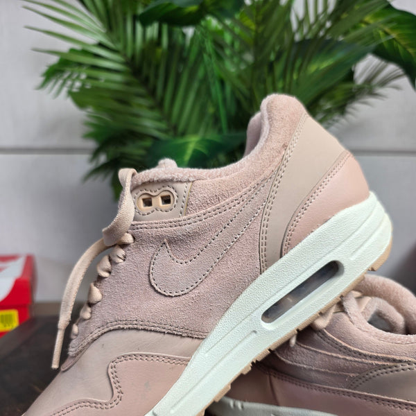 Nike Air Max 1 PRM Bio Beige | maat 37,5