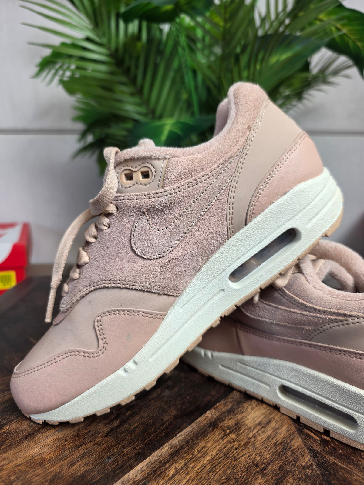 Nike Air Max 1 PRM Bio Beige | maat 37,5