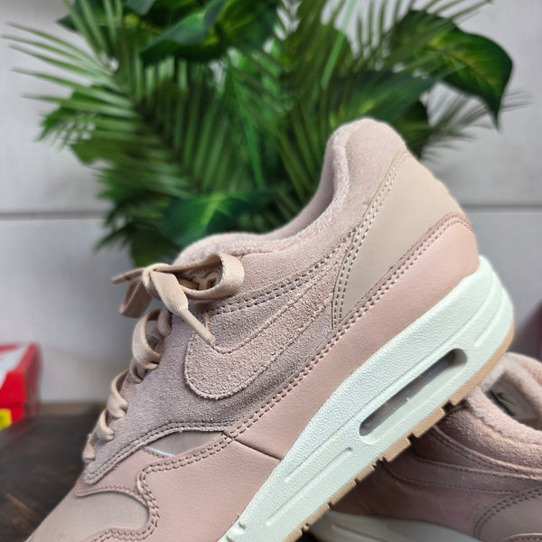 Nike Air Max 1 PRM Bio Beige | maat 37,5
