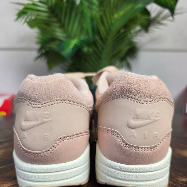 Nike Air Max 1 PRM Bio Beige | maat 37,5