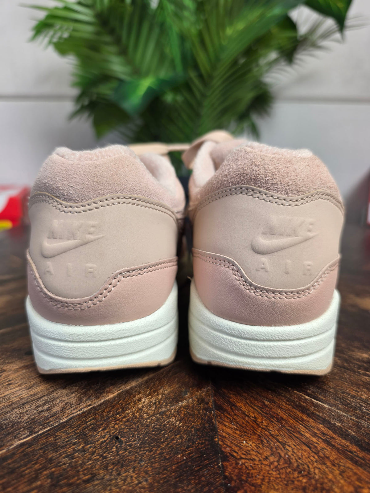 Nike Air Max 1 PRM Bio Beige | maat 37,5
