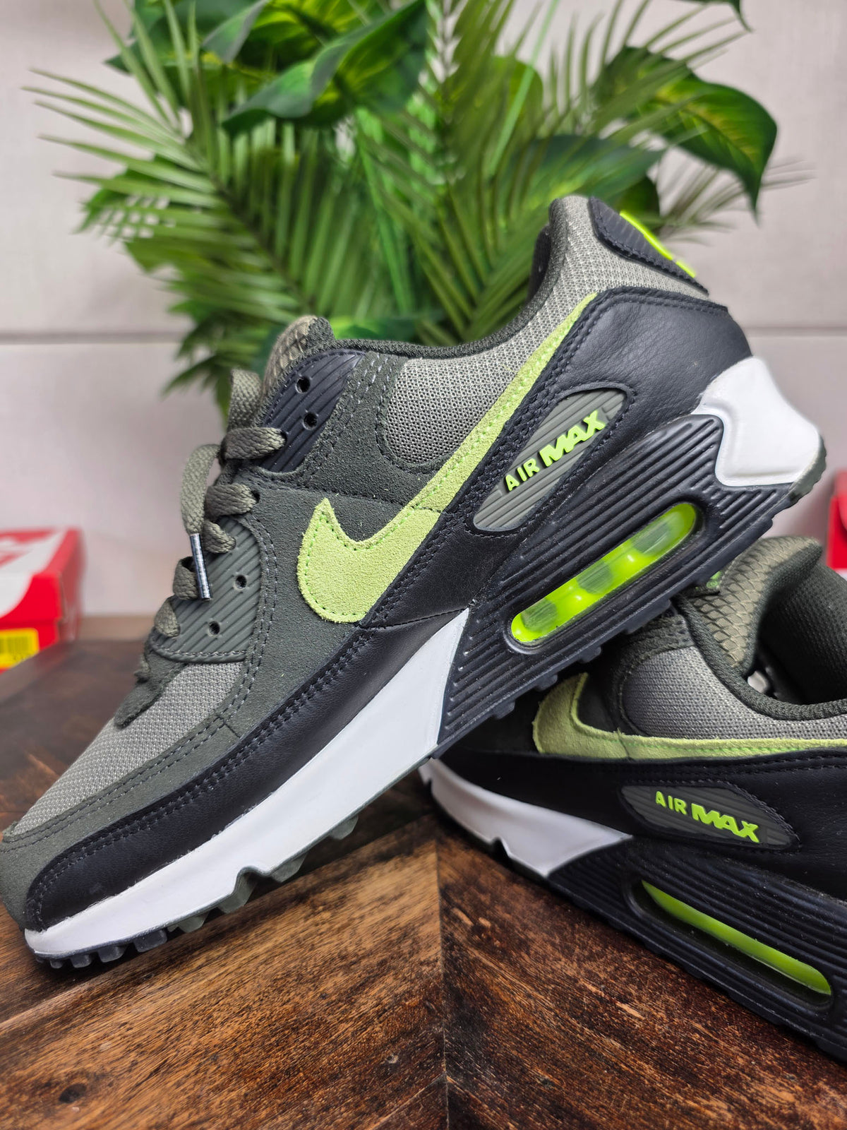 Nike Air Max 90 Medium Olive Sequoia | maat 45