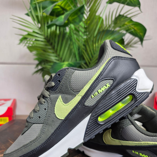 Nike Air Max 90 Medium Olive Sequoia | maat 45