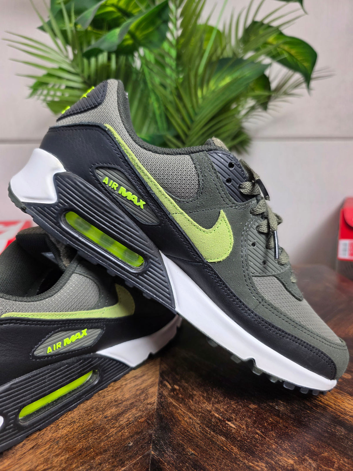 Nike Air Max 90 Medium Olive Sequoia | maat 45