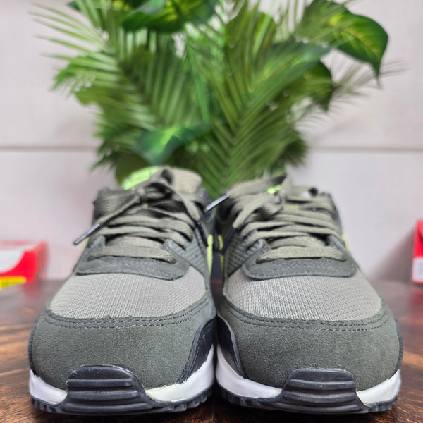 Nike Air Max 90 Medium Olive Sequoia | maat 45