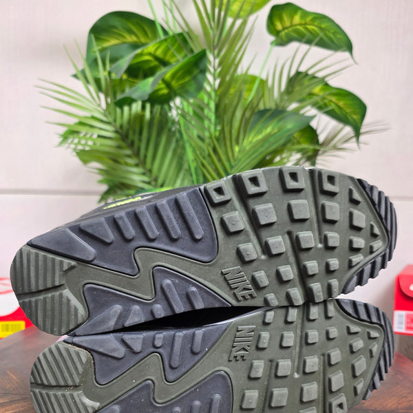 Nike Air Max 90 Medium Olive Sequoia | maat 45