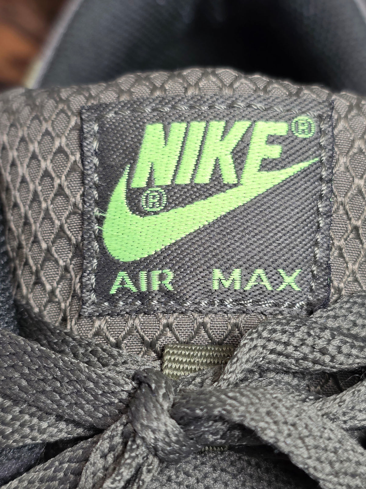 Nike Air Max 90 Medium Olive Sequoia | maat 45