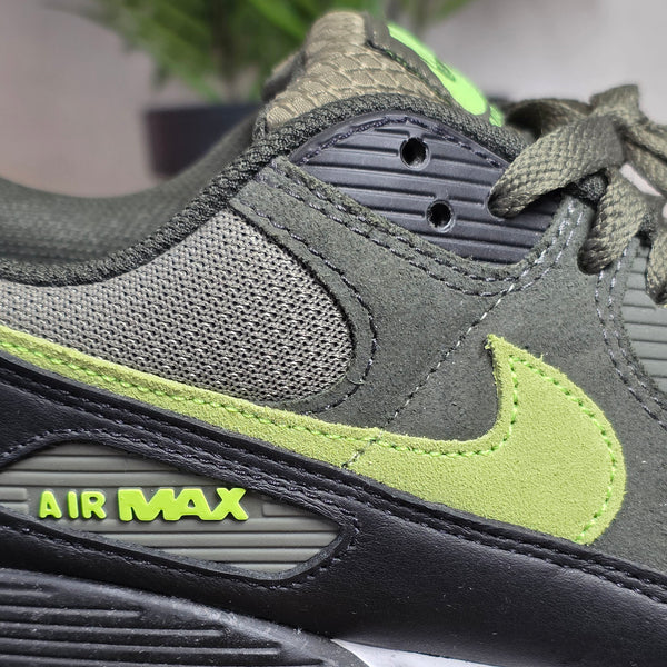 Nike Air Max 90 Medium Olive Sequoia | maat 45