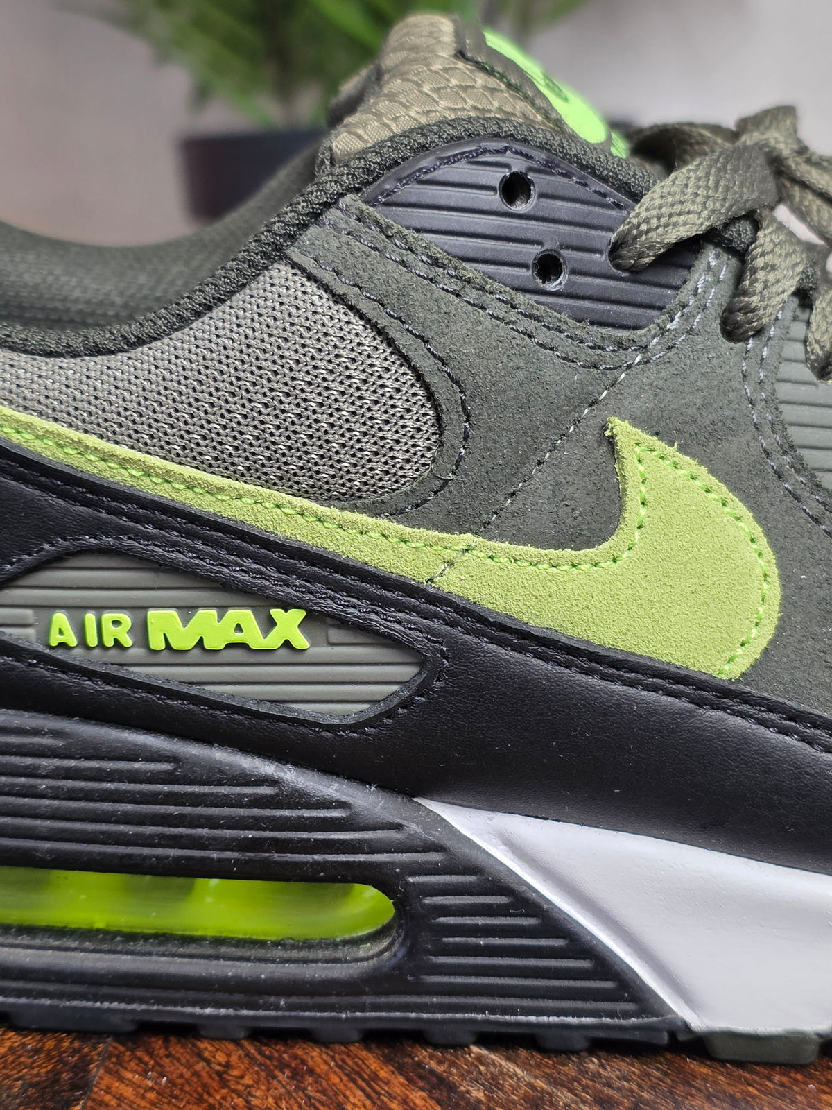 Nike Air Max 90 Medium Olive Sequoia | maat 45
