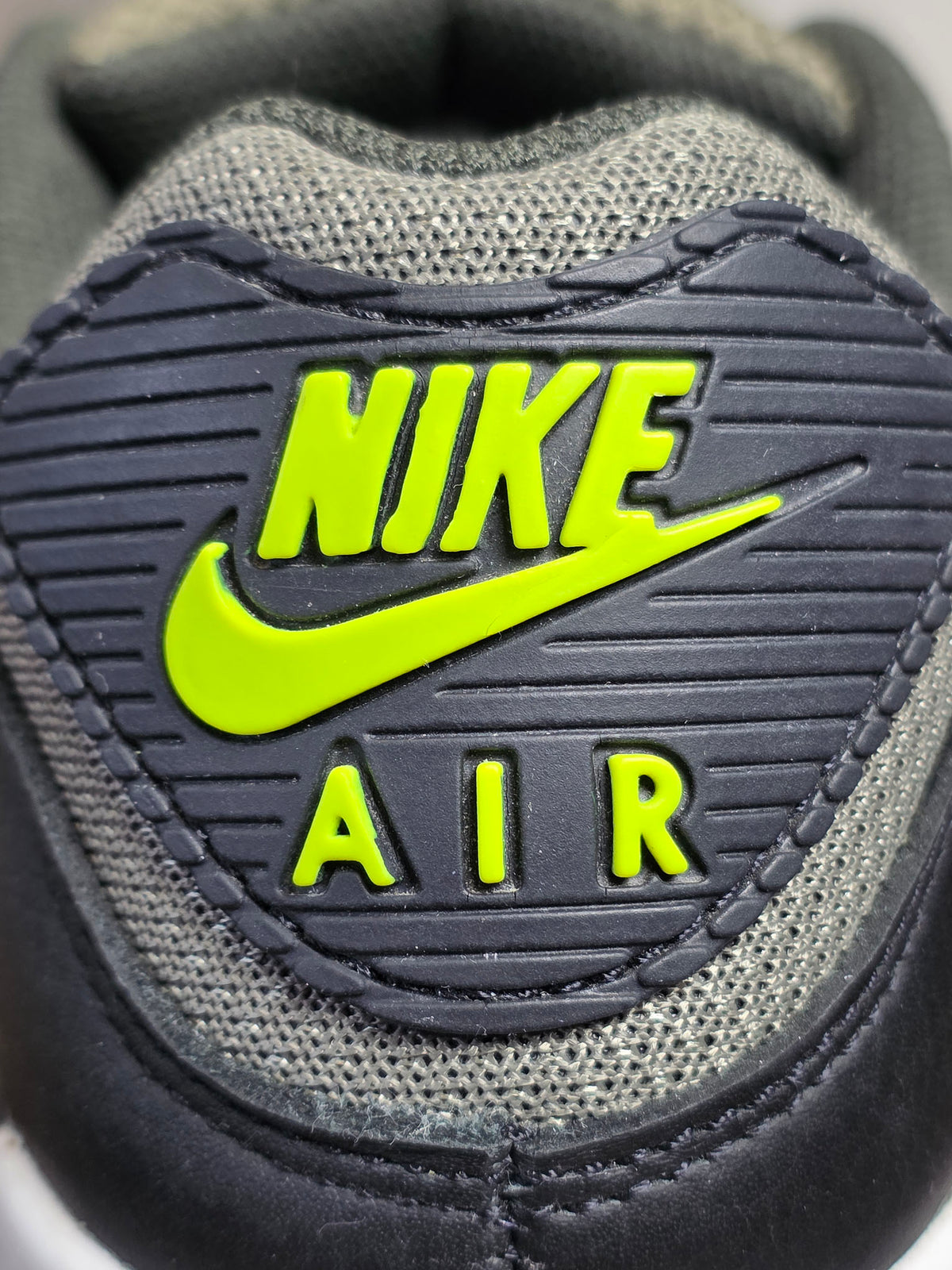 Nike Air Max 90 Medium Olive Sequoia | maat 45