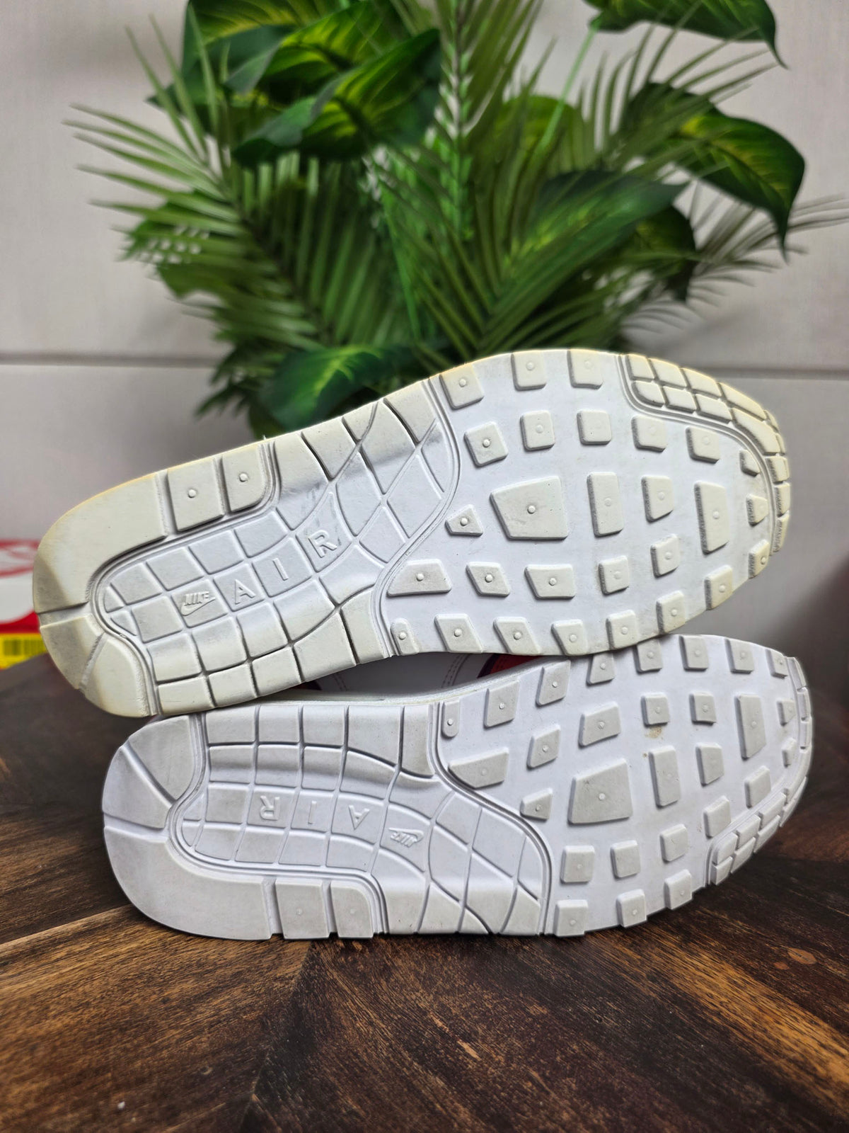 Nike Air Max 1 Liner White Red | maat 38