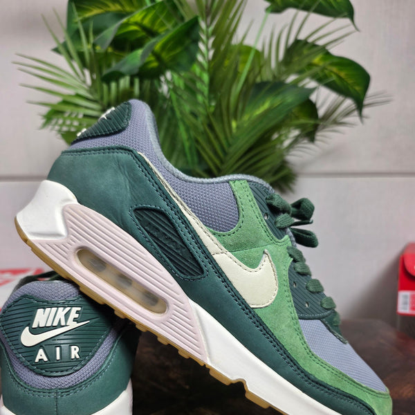 Nike Air Max 90 Premium Pro Green | maat 46