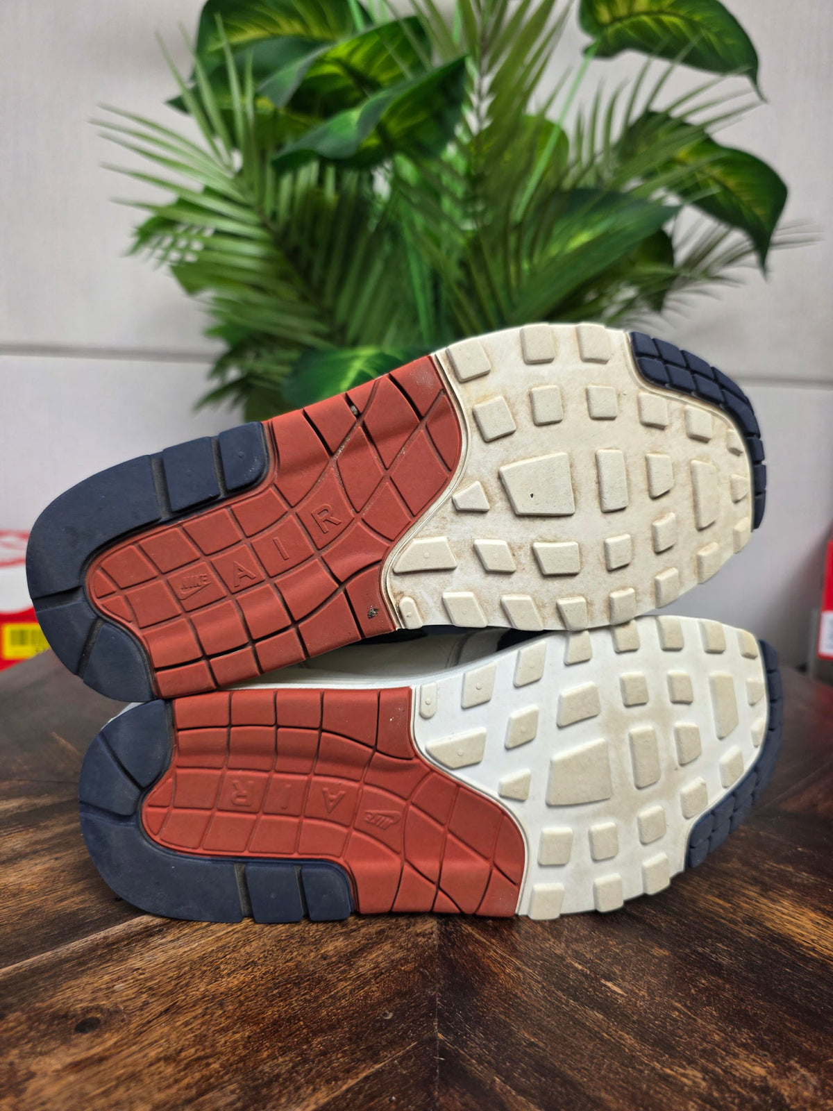 Nike Air Max 1 Rugged Obisidian | maat 39