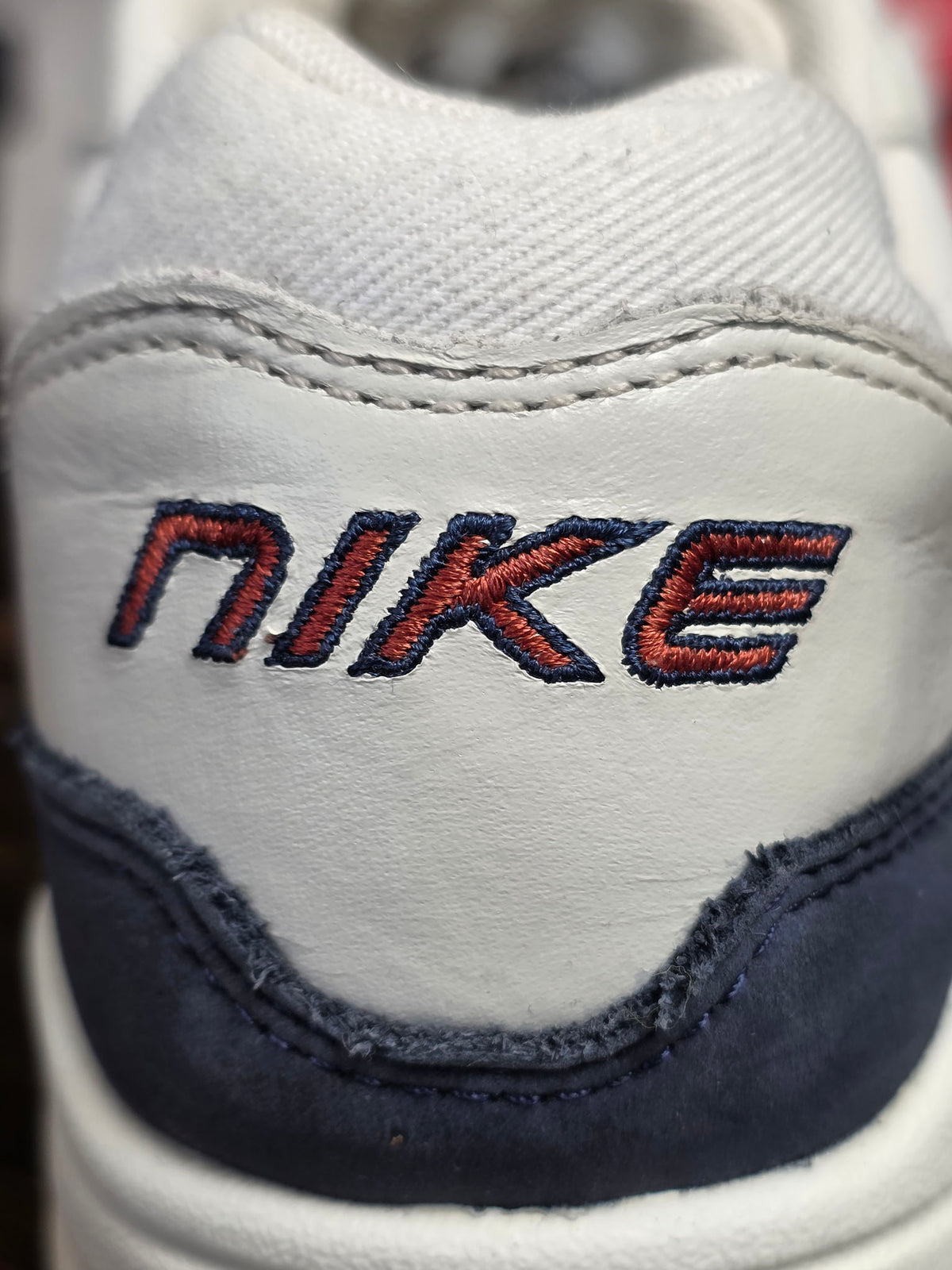Nike Air Max 1 Rugged Obisidian | maat 39