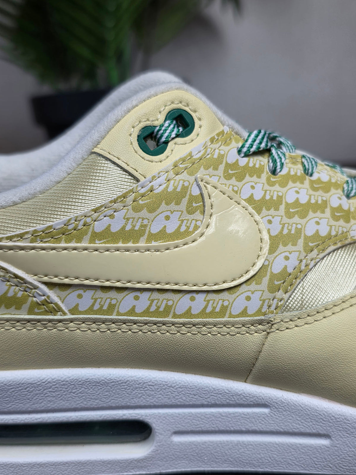 Nike Air Max 1 Lemonade | maat 42,5