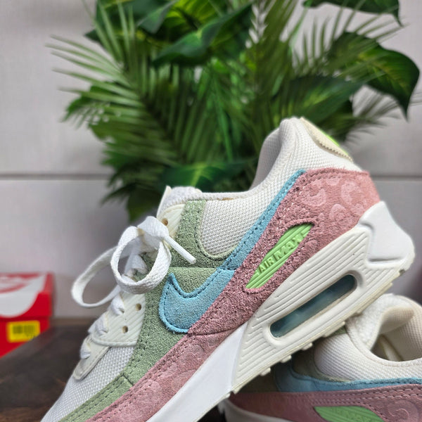 Nike Air Max 90 "Easter Leopard" | maat 37,5
