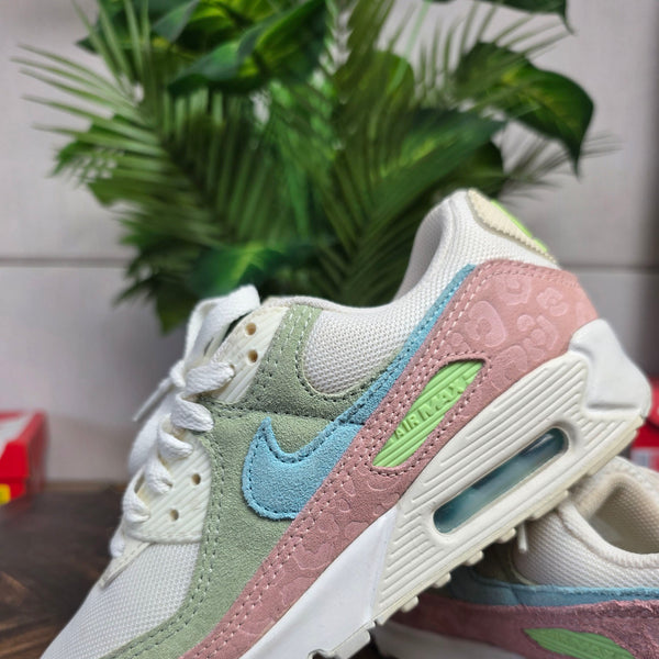 Nike Air Max 90 "Easter Leopard" | maat 37,5