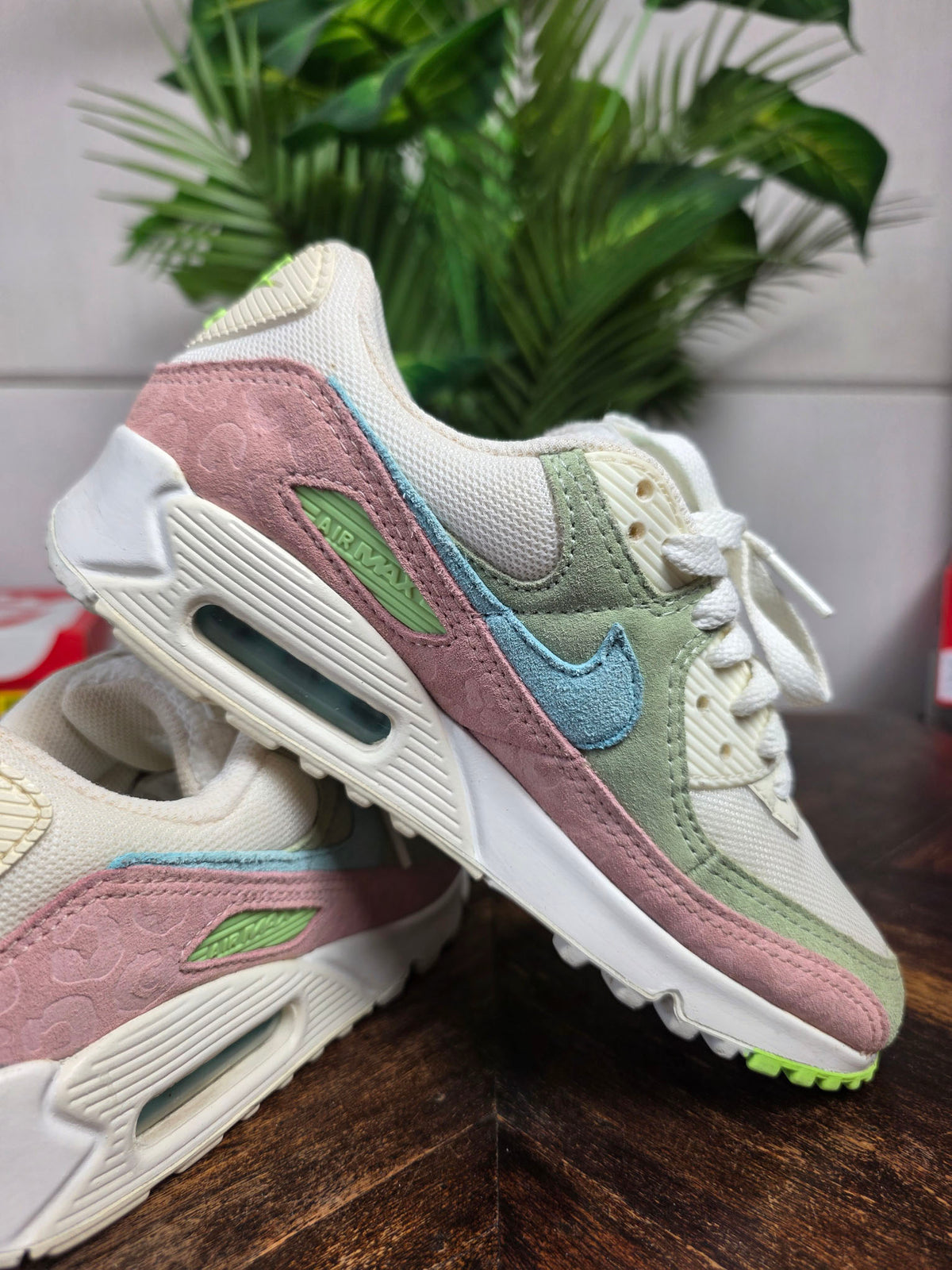Nike Air Max 90 "Easter Leopard" | maat 37,5