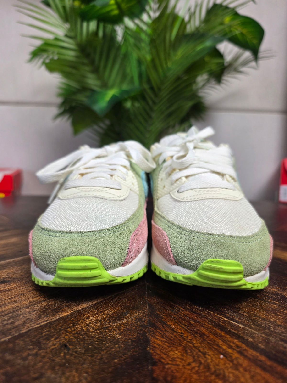Nike Air Max 90 "Easter Leopard" | maat 37,5